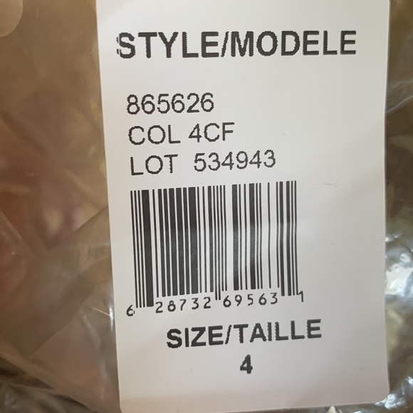 JS Collections Gorgeous Embroidered Dress - Picture 4 of 4